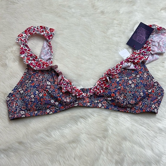 NWT J. Crew Floral‎ Bikini top - Picture 1 of 4